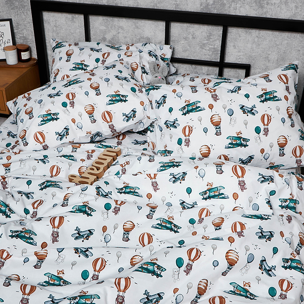 Фото - Комплект постільної білизни Moon&Star Бязь Gold Люкс Cloud Adventures 143х210х2 нав. 4х50х70 (MS-820006193)