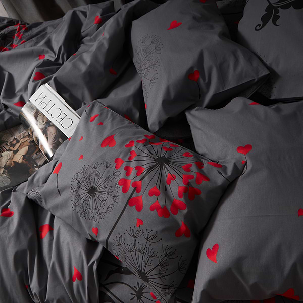 Фото - Комплект постільної білизни Moon&Star Бязь Gold Люкс Dandelion Lov 143х210 см нав. 4х50х70 (MS-820009118)