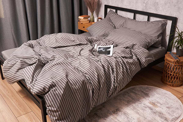 Фото - Комплект постільної білизни Moon&Star Бязь Gold Люкс «Ice Grey» 143х210х2 нав. 2х40х60 (MS-820003455)