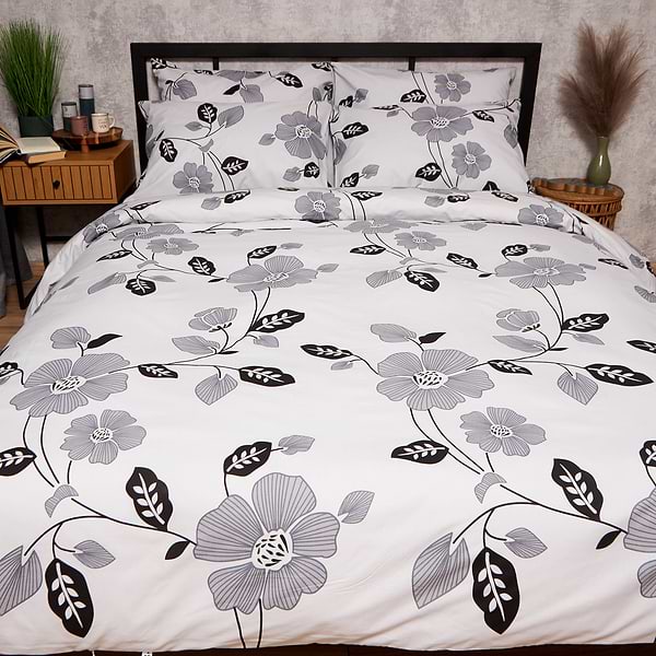 Фото - Комплект постільної білизни Moon&Star Бязь Gold Люкс Misty Petals 200х220 нав. 50х70 см 2 шт. (MS-890000340)