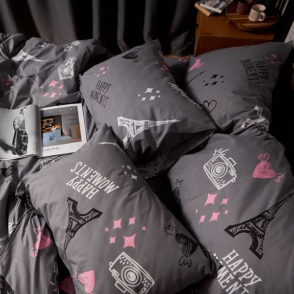 Фото - Комплект постельного белья Moon&Star Бязь Gold Люкс Paris Moments 160х220 нав. 2х50х70 (MS-820009576)