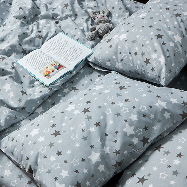 Фото - Комплект постільної білизни Moon&Star Бязь Gold Люкс «Silver Stars» 160х220х2 нав. 2х50х70 (MS-820006856)