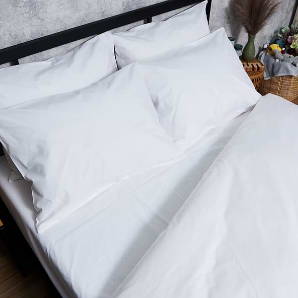 Фото - Комплект постільної білизни Moon&Star Бязь Gold Люкс White Glow 160х220 нав. 2х70х70 (MS-820007372)