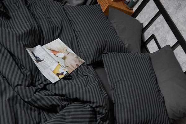 Фото - Комплект постельного белья Moon&Star 200х220 см нав. 4х50х70 Gray Stripe&Black Бязь Gold Люкс (MS-820001058)