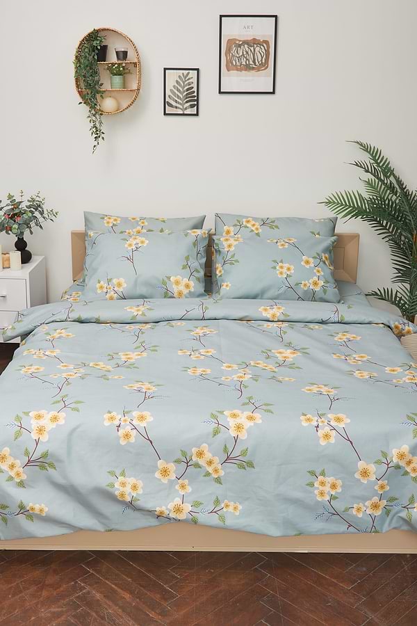 Фото - Комплект постельного белья Moon&Star 200х220 см нав. 4х50х70 Spring Flower Микросатин Premium (MS-820001401)