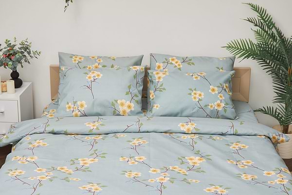 Фото - Комплект постельного белья Moon&Star 200х220 см нав. 4х50х70 Spring Flower Микросатин Premium (MS-820001401)