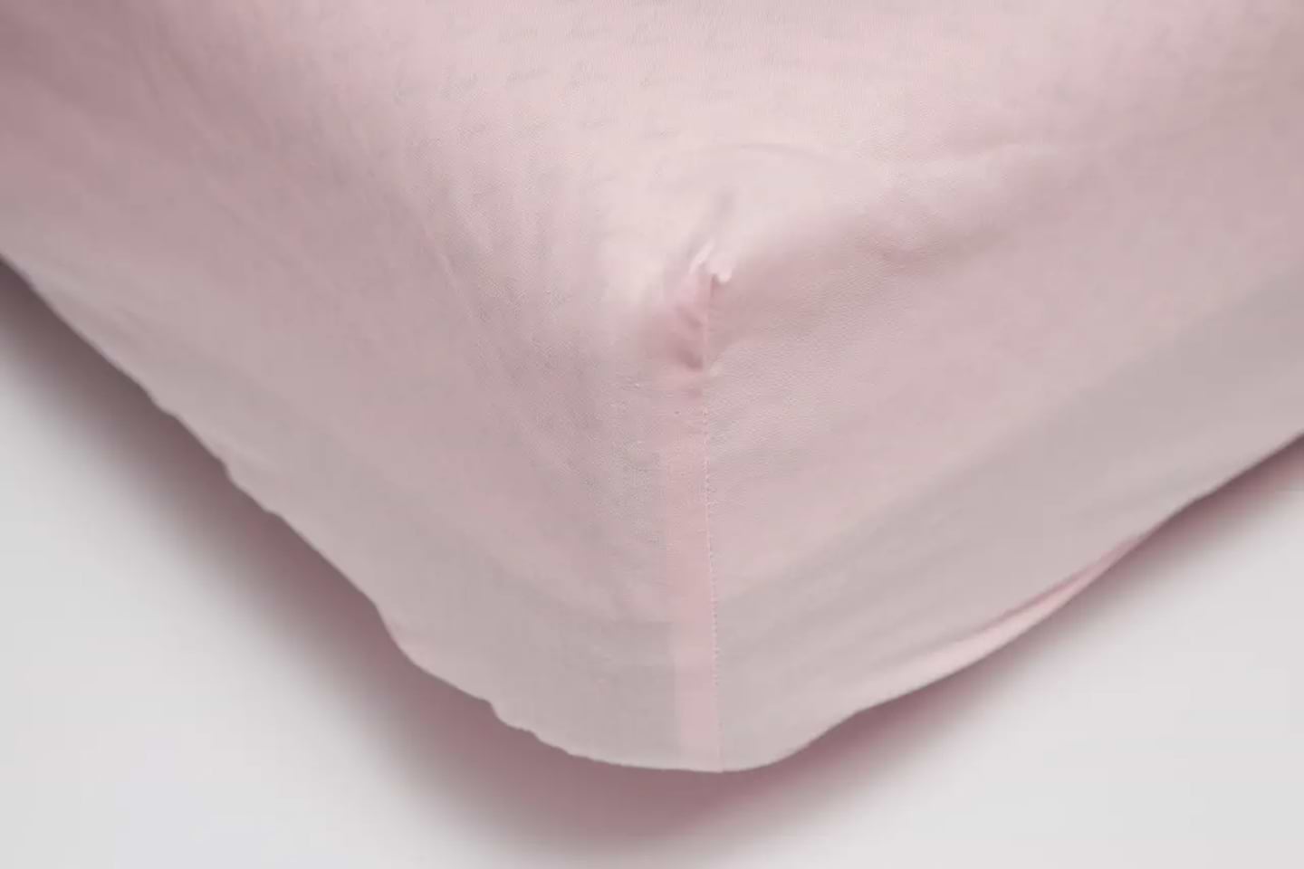 Простынь полуторная Moon&Star Pastel Kiss Бязь Gold Люкс 150х200х25 см (MS-850001352)