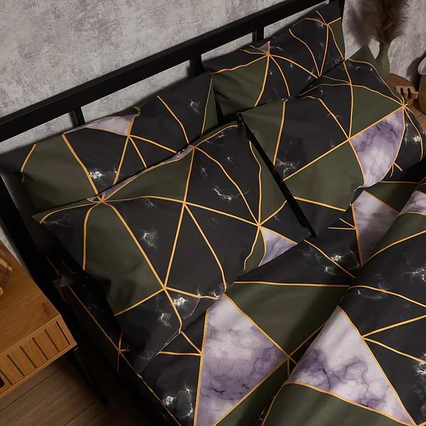 Фото - Наволочка Moon&Star Мікросатин Premium Golden Marble 60х60 2 шт. (MS-840001480)