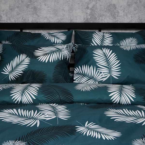 Фото - Комплект постільної білизни Moon&Star Мікросатин Premium «Green Oasis» 200х220 нав. 2х50х70 (MS-820007851)