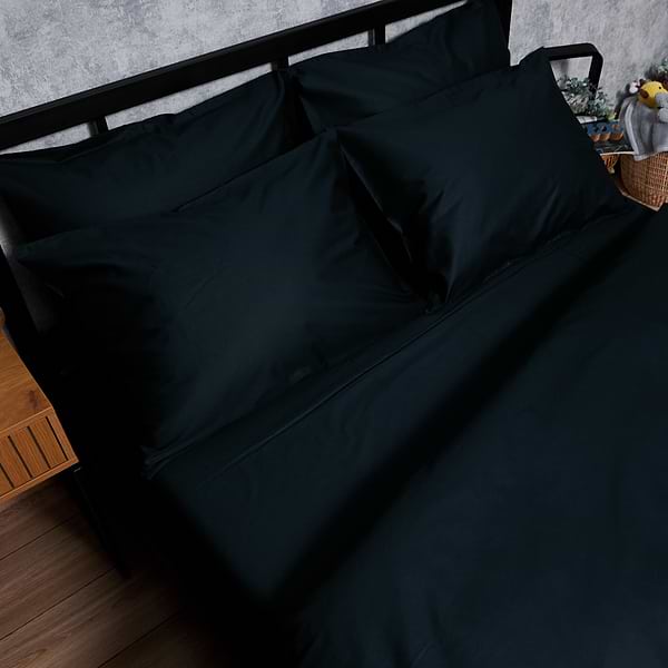 Фото - Комплект постільної білизни Moon&Star Satin Premium Black Velvet 160х220х2 нав. 4х50х70 (MS-820008503)