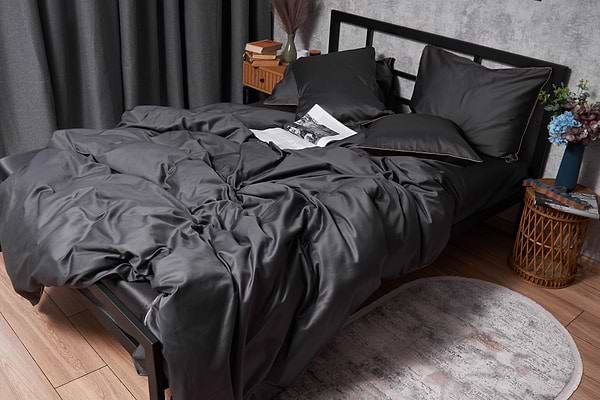 Фото - Комплект постільної білизни Moon&Star Satin Premium Gold Corner 143х210 (MS-820003900)