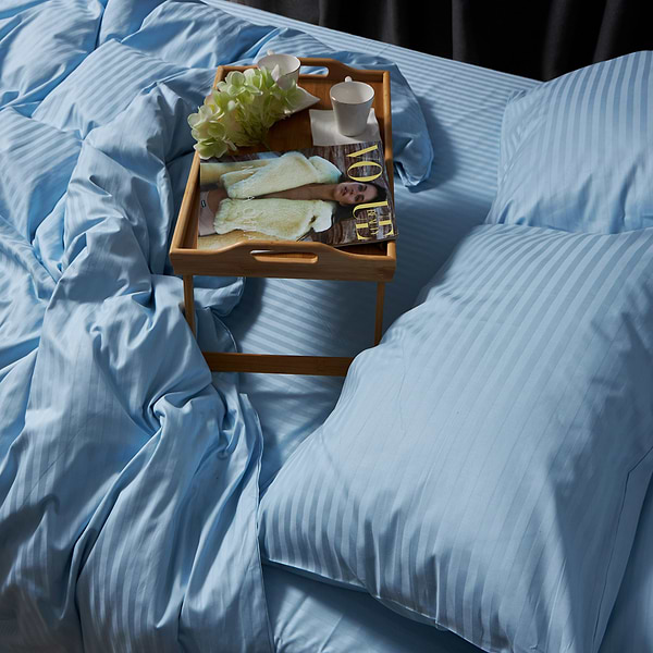 Фото - Комплект постільної білизни Moon&Star Satin Stripe Ocean Calm 143х210 нав. 2х40х60 (MS-820008660)