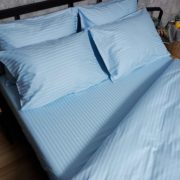 Фото - Комплект постільної білизни Moon&Star Satin Stripe Ocean Calm 160х220х2 нав. 4х70х70 (MS-820008679)