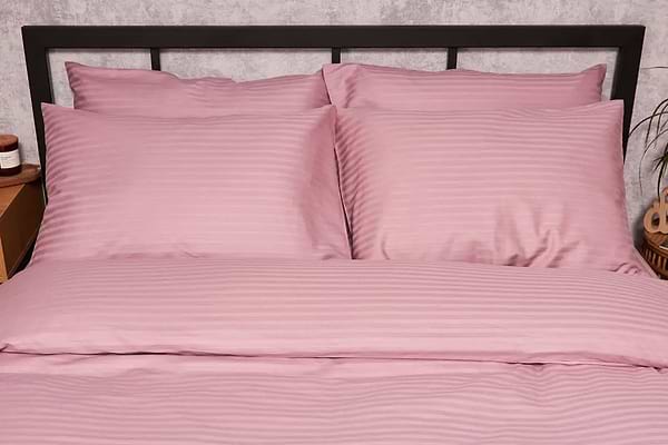 Фото - Комплект постельного белья детский Moon&Star Satin Stripe, Stripe Candy 110х140 нав. 2х50х50 (MS-830000198)