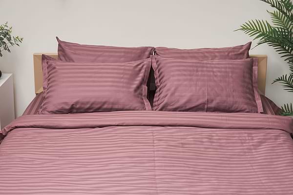 Фото - Комплект постельного белья Moon&Star 143х210х2 нав. 2х50х70 Garnet Satin Stripe (MS-820000551)