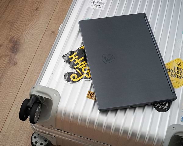 Фото - Ноутбук MSI Modern A10M (A10M-482KZ) Carbon Gray