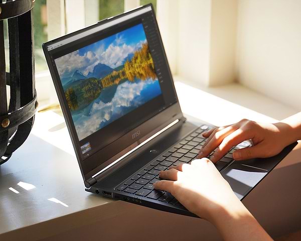 Фото - Ноутбук MSI Modern A10M (A10M-482KZ) Carbon Gray