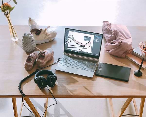 Фото - Ноутбук MSI Modern A10M (A10M-482KZ) Carbon Gray