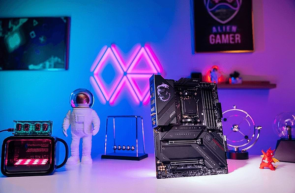 Фото - Материнська плата MSI MPG X670E CARBON WIFI DDR5