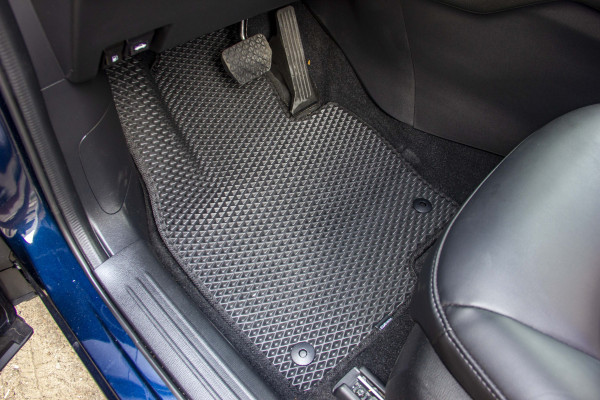 Фото - Килимки з екошкіри в салон авто передні EVAtech для CX-5 (KF) Mazda 2016-2021 2 поколение SUV EU MZ3150AD2VL4BBB