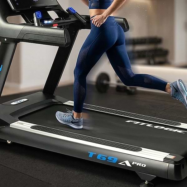 Фото - Бігова доріжка FitLogic T69A Pro