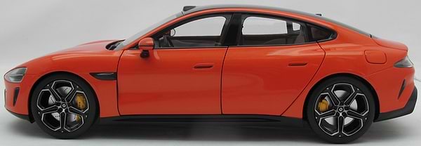 Фото - Коллекционная машинка 1:18 Xiaomi SU7 1/18 Lava Orange (BHR08KOGL)