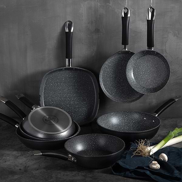 Фото - Сковорода ВОК Masterpro Home edition 28х28 см (BGMP-3292-BK)