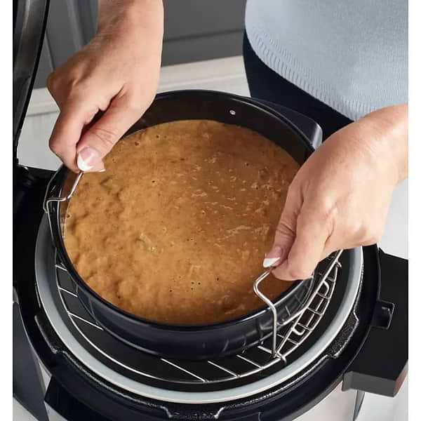 Фото - Набір аксесуарів для мультипечі Ninja Foodi кругла форма та тарілка для хрустких страв (4026J300EUK)