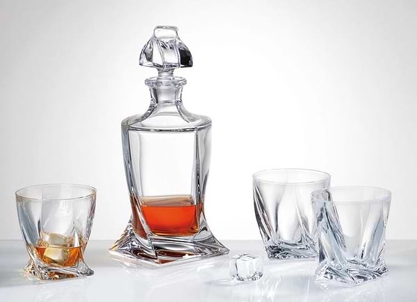 Фото - Набір для напоїв Bohemia Quadro 7 пр. (b99999-99A44)