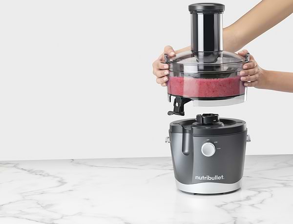 Фото - Соковитискач відцентровий NUTRIBULLET NBJ100G