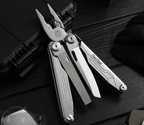 Фото - Мультитул NexTool Flagship Сaptain Multifunctional Knife Silver (NE20214)