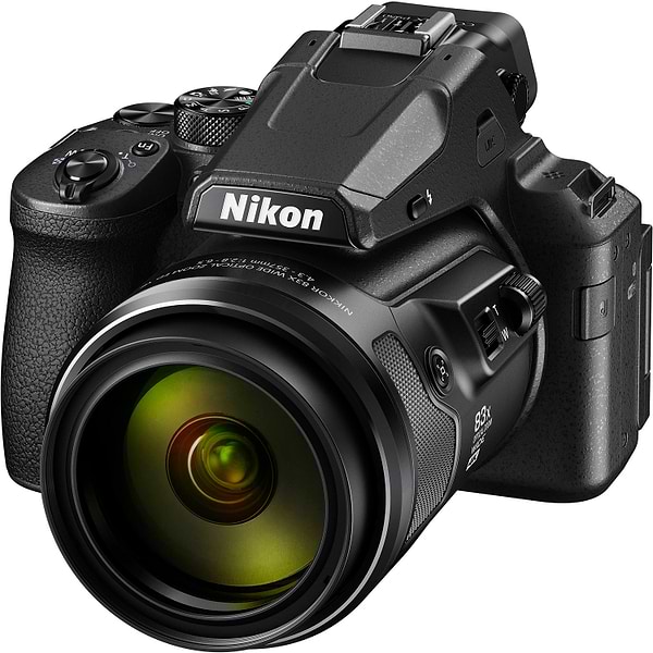 Фото - Фотокамера Nikon Coolpix P950 Black (VQA100EA)