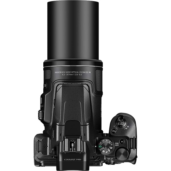 Фото - Фотокамера Nikon Coolpix P950 Black (VQA100EA)