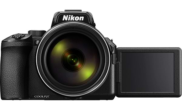 Фото - Фотокамера Nikon Coolpix P950 Black (VQA100EA)