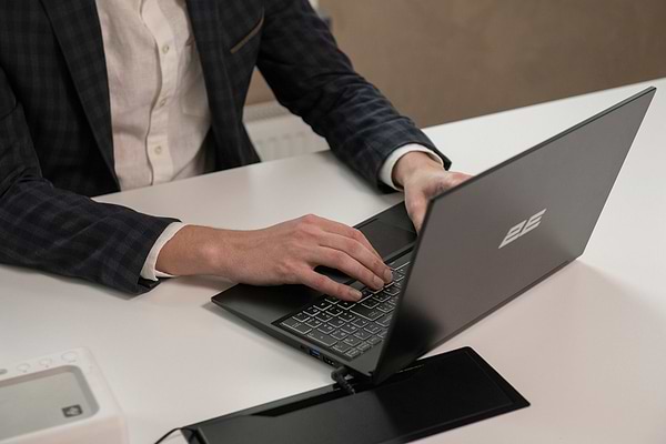 Фото - Ноутбук 2E Imaginary (NL57AU-15UA20-W11EDU6) Black