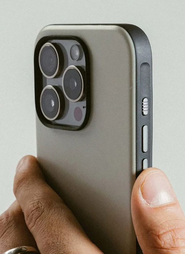 Фото - Чехол для смартфона Nomad Sport Stone for iPhone 16 Pro Max (NM01372585)