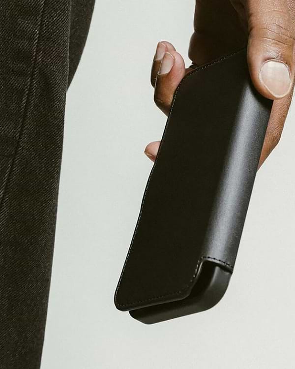 Фото - Чохол для смартфону Nomad Modern Leather Folio Back for iPhone 16 Pro Max (NM01675785)