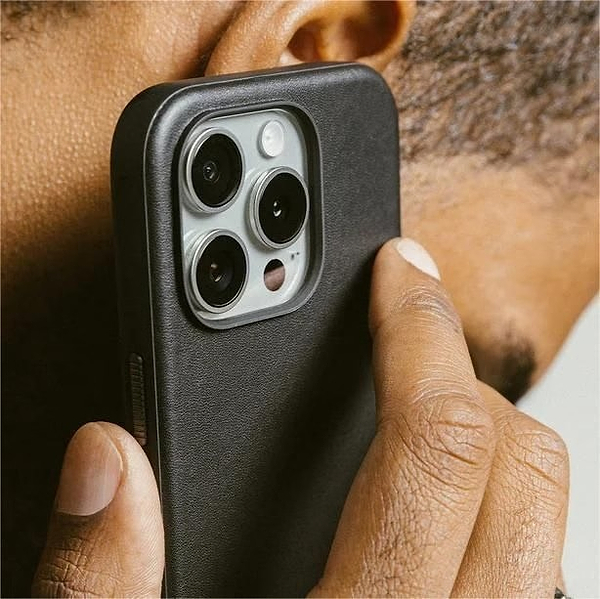 Фото - Чехол для смартфона Nomad Modern Leather Back for iPhone 16 Pro Max (NM01693185)