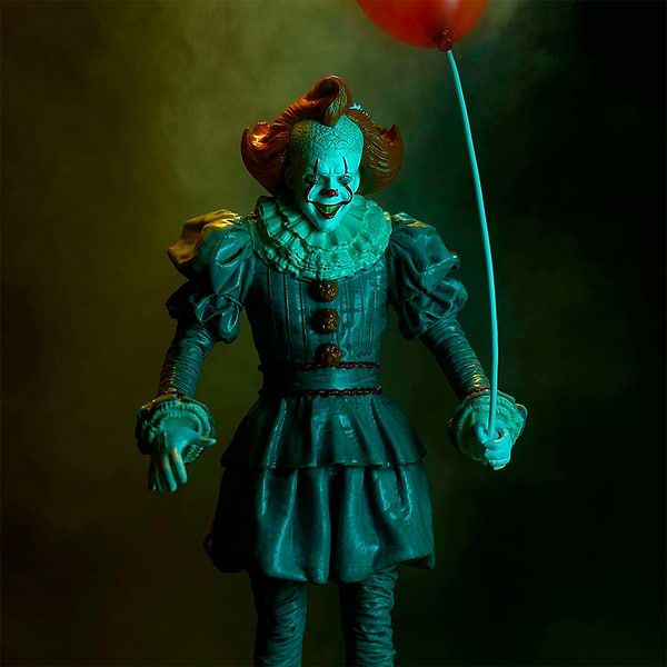 Фото - Коллекционная фигурка Noble Collection IT Pennywise Mini Bendyfig 19 см (NN5048)