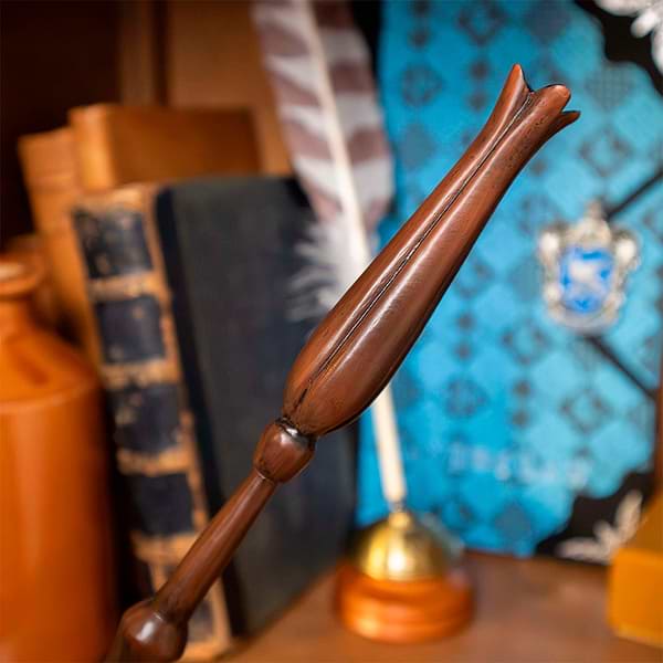 Фото - Сюжетно-ролевая игра. Набор-профессий Noble Collection HARRY POTTER Luna Lovegood Wand (NN8232)