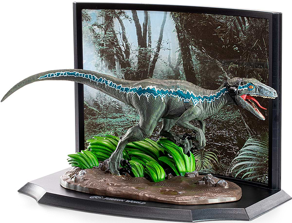Фото - Колекційна фігурка Noble Collection JURASSIC WORLD Toyllectible Treasures - Blue 19 см (NN9750)