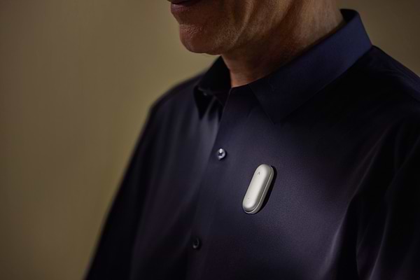 Фото - Диктофон Plaud.AI Note Pin Silver (PN0200-SI)