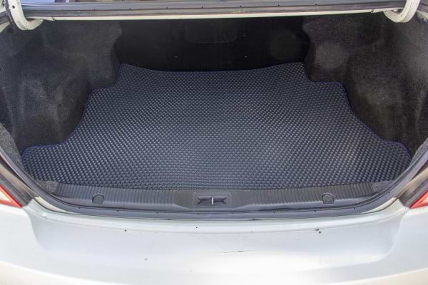 Фото - Коврик из экокожи в багажник авто EVAtech ECO для Almera Classic (B10) Nissan 2006-2013 1 поколение Sedan EU NS3184B1BBB