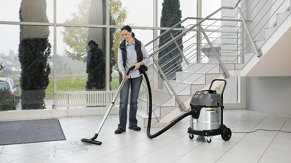 Фото - Пилосос для сухого прибирання без мішка Karcher NT 50/2 Me Classic (1.667-030.0)