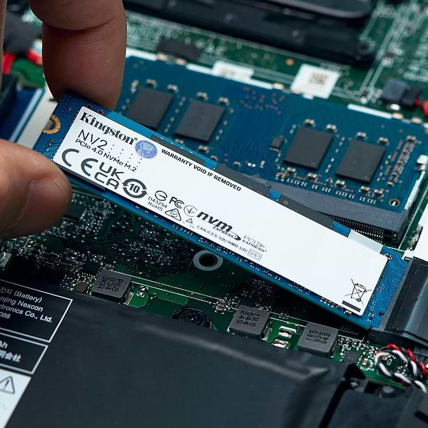 Фото - SSD-накопичувач внутрішній Kingston NV2 500GB M.2 2280 NVMe PCIe 4.0 x4 (SNV2S/500G)