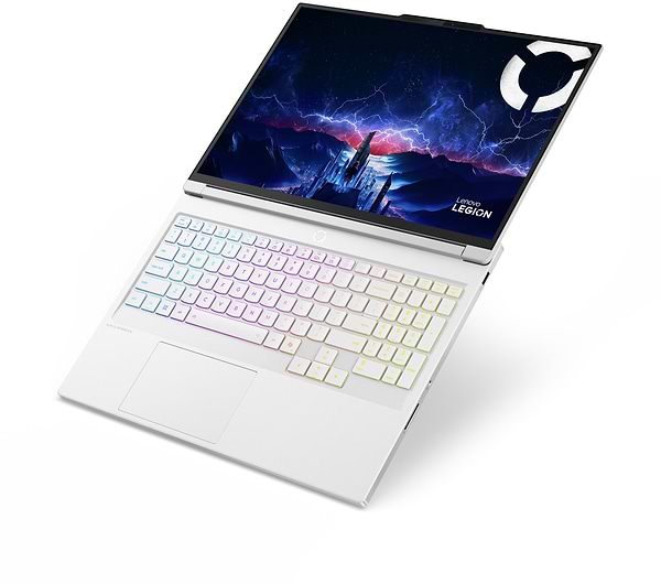 Фото - Ноутбук игровой Lenovo Legion 7 16IAX10 (83KY002HRA) Glacier White