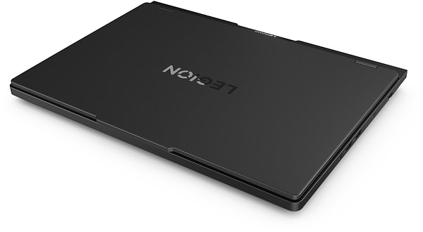 Фото - Ноутбук игровой Lenovo Legion Pro 5 16IAX10 (83F3006URA) Eclipse Black