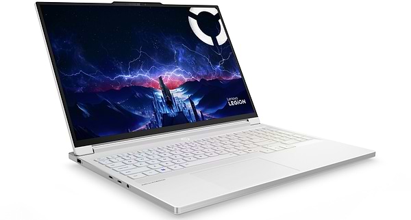 Фото - Ноутбук игровой Lenovo Legion 7 16IAX10 (83KY002HRA) Glacier White