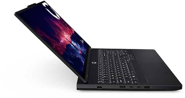 Фото - Ноутбук игровой Lenovo Legion Pro 5 16ADR10 (83LT001NRA) Eclipse Black