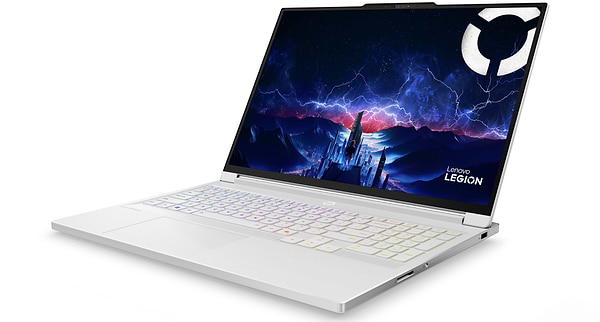Фото - Ноутбук игровой Lenovo Legion 7 16IAX10 (83KY002HRA) Glacier White